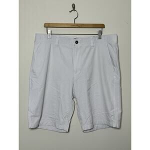 Under Armour Light Khaki Golf Performance Shorts Preppy Light Stretch Size 40